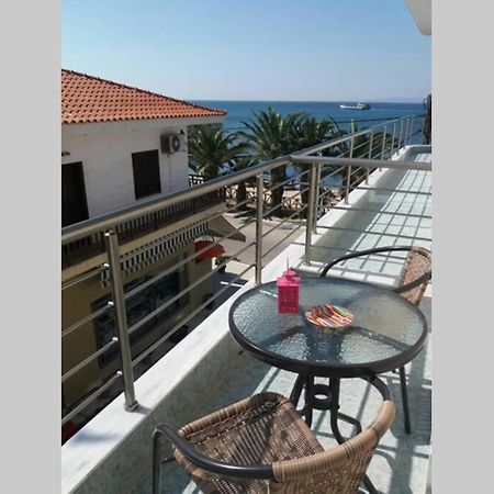 Zefis Appartment Ouranoupoli Buitenkant foto